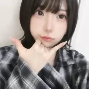 【本編顔出し】フォロワー16万えなこ似インフルエンサーのムラタちゃんと"ナマしか勝たん”２連続中出…