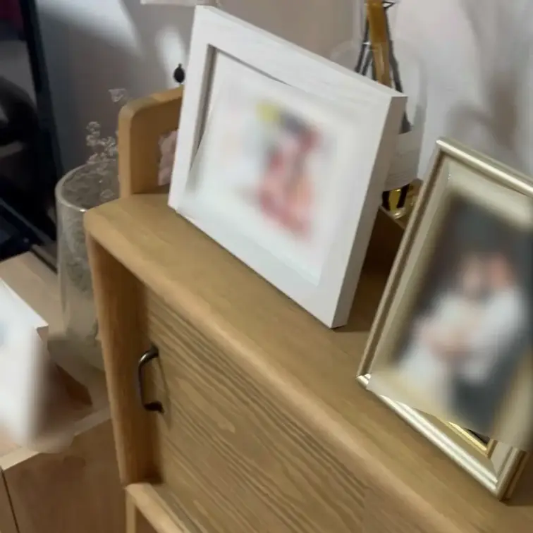 大学時代のセフレが結婚したので、久しぶりに家に男友達と一緒に遊びに行ってきた。娘も産まれて、すっか…